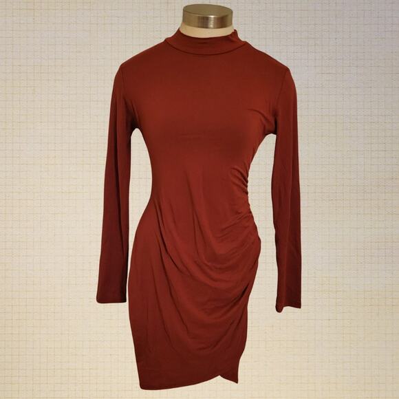 Ruched Bodycon Red Long Sleeve Mini Dress Moe and Moe Size Small - Picture 1 of 7